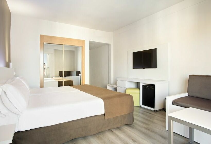 标准单人间, Sol Pelicanos Ocas