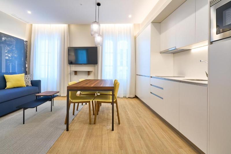 اتاق استاندارد چهار تخته, Torrejoven