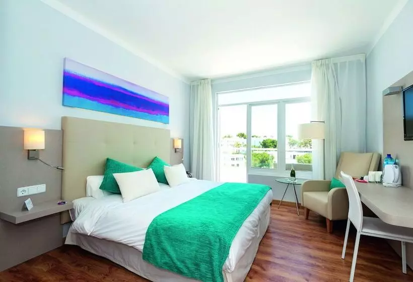 اتاق اساندارد با چشمانداز جانبی به دریا, Grupotel Rocador Adults Only