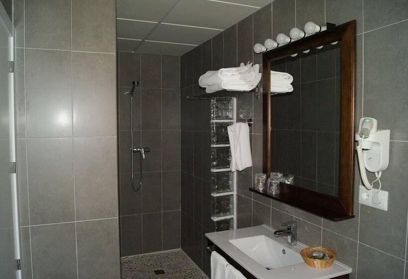 اتاق استاندارد, Varinia Serena  Balneario De Alange