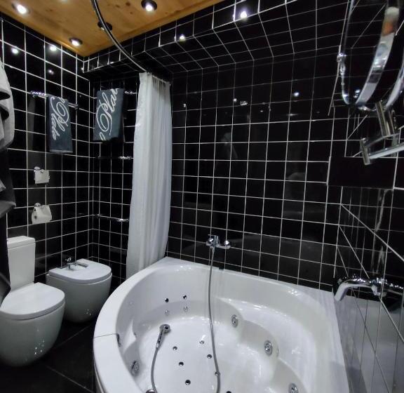 高级大房间, Plata