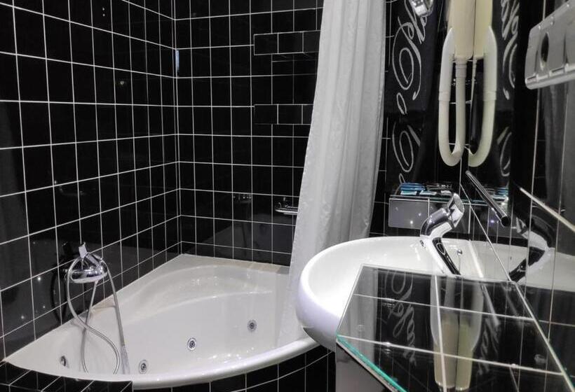 수피리어 룸, Plata