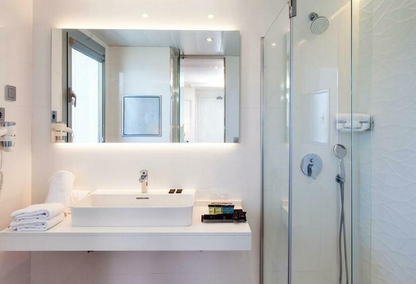 غرفة قياسية ثلاثية, Port Benidorm Hotel & Spa 4* Sup