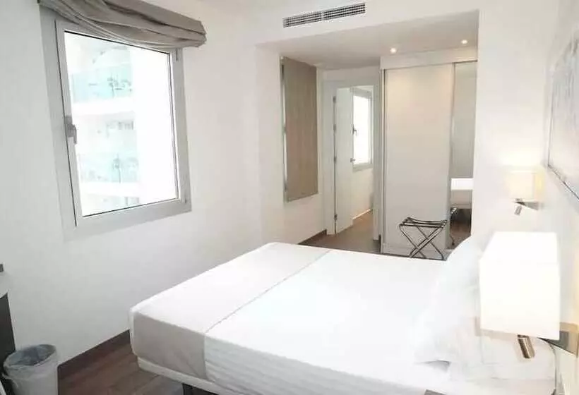 コンフォートルーム, Port Benidorm Hotel & Spa 4* Sup