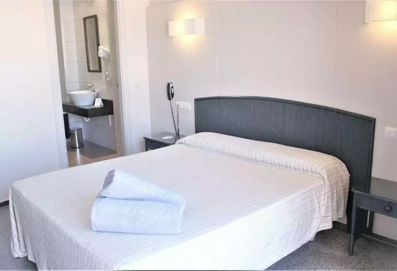 Classic Kolmen Hengen Huone, Espanya Calella - 30º hotels