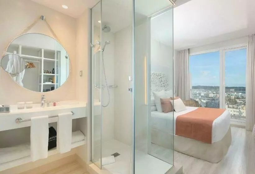 اتاق اساندارد با چشم‌انداز جانبی به دریا, Amàre Beach Hotel Ibiza - Adults Recommended