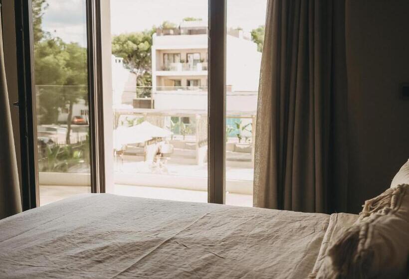 Номер Deluxe с Балконом, Barefoot Hotel Mallorca