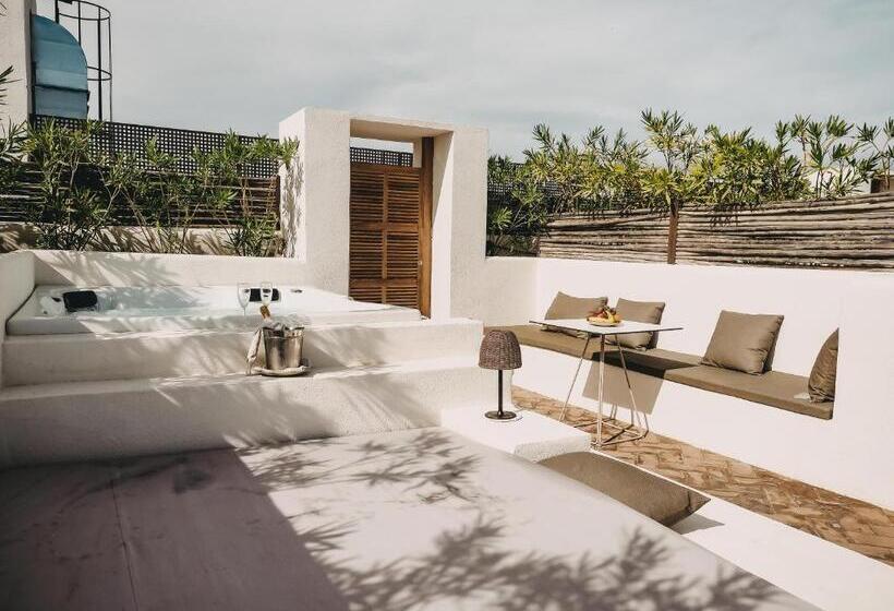 Люкс Повышенной Комфортности, Barefoot Hotel Mallorca