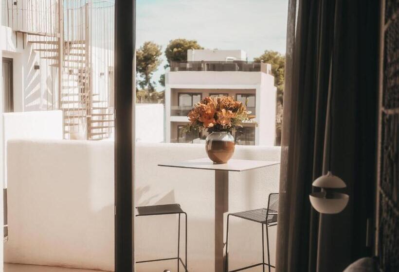 Люкс Повышенной Комфортности, Barefoot Hotel Mallorca