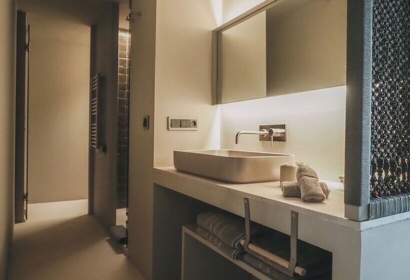 带阳台的高级房间, Barefoot Hotel Mallorca