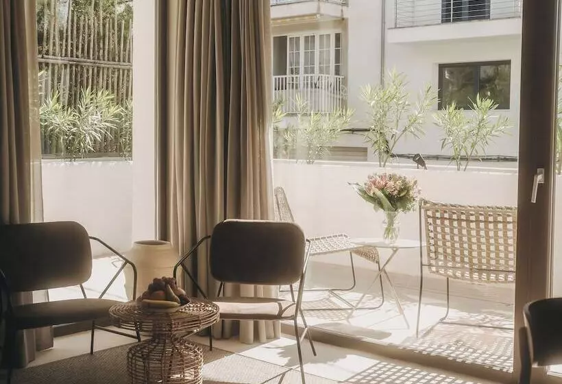 سوئیت با وان آب گرم, Barefoot Hotel Mallorca