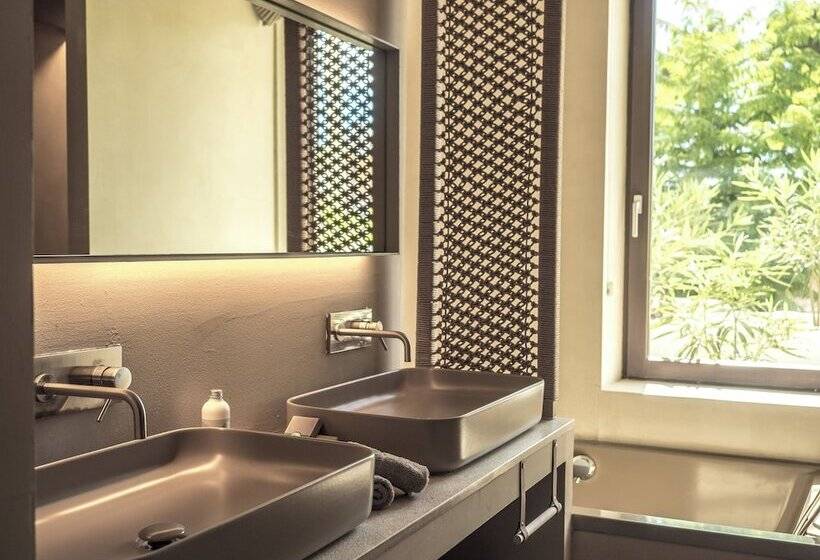 带按摩浴盆的套房, Barefoot Hotel Mallorca