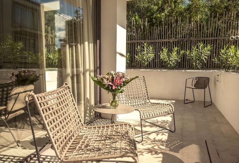 带按摩浴盆的套房, Barefoot Hotel Mallorca