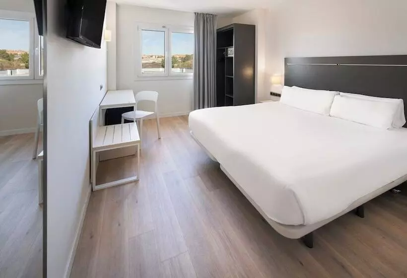 اتاق استاندارد, B&b Hotel Barcelona Rubí