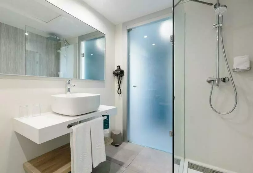 اتاق راحتی سه تخته, Leonardo Royal Hotel Mallorca
