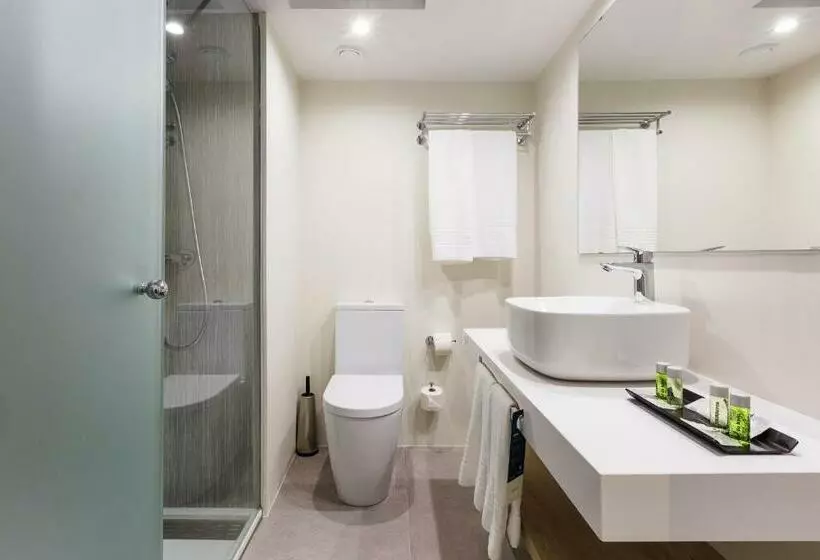 اتاق سوپریور سه تخته, Leonardo Royal Hotel Mallorca