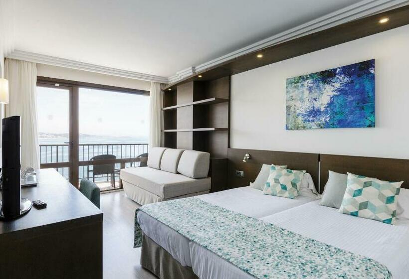 디럭스 트리플 룸, Leonardo Royal Hotel Mallorca