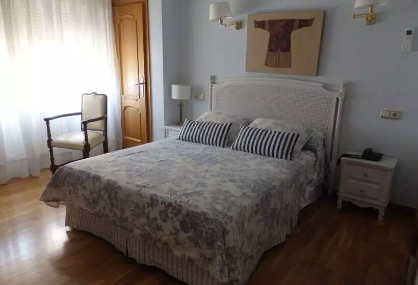 Standard-huone, Aranda