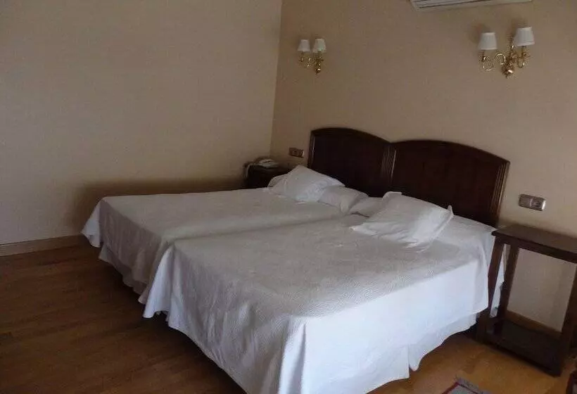 Standard-huone, Aranda
