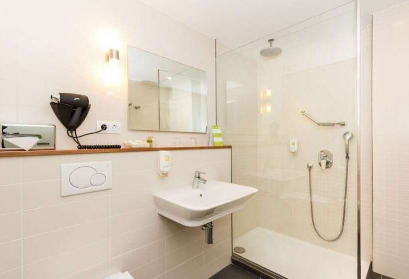 غرفة سوبيريور مطلّة علي البحر, Artiem Carlos  Adults Only