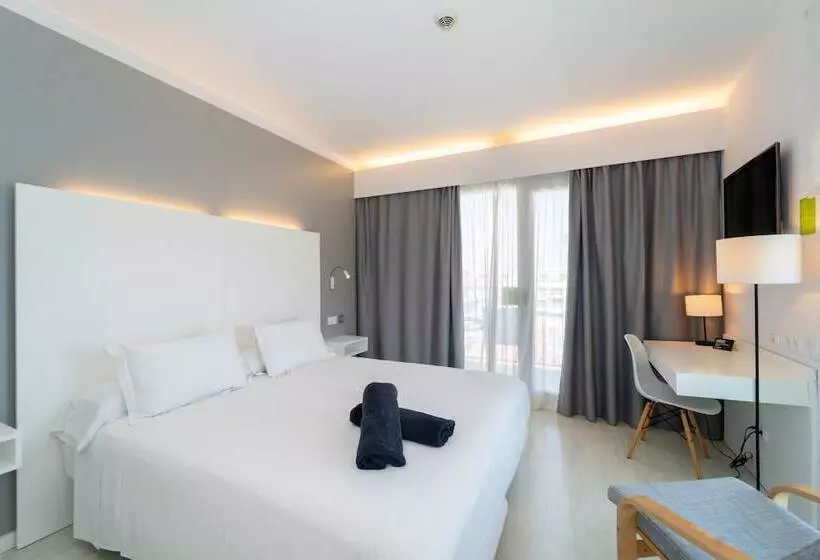 اتاق استاندارد با چشم‌انداز دریا, Artiem Carlos  Adults Only