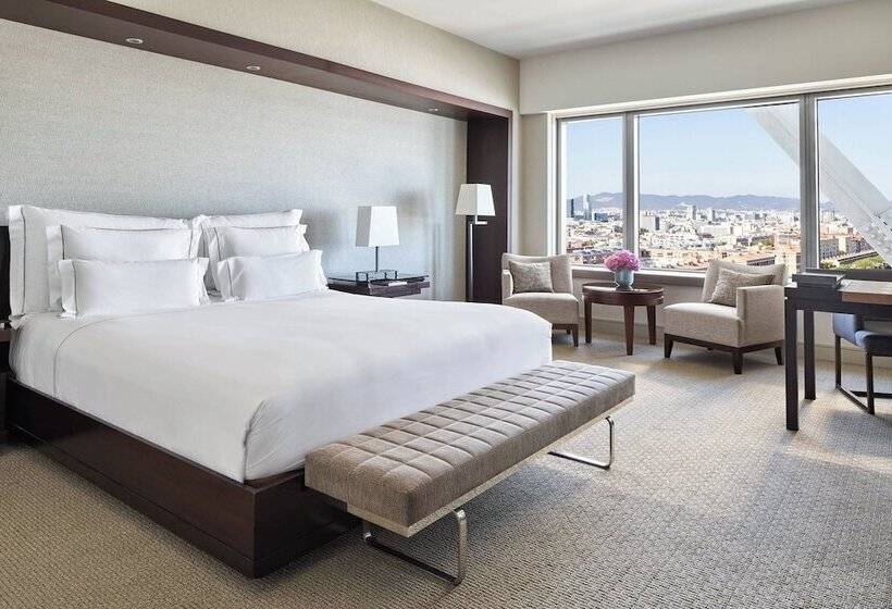 Habitación Deluxe, Arts Barcelona