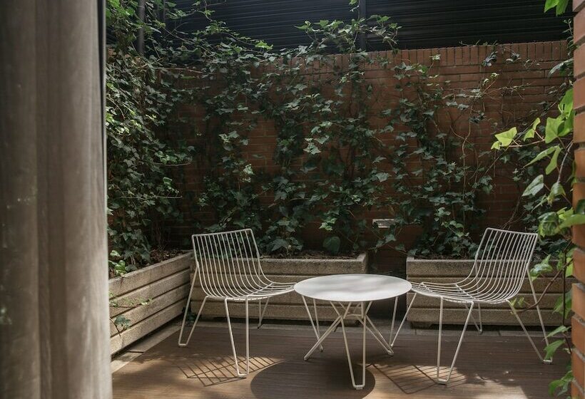 Семейный Номер, Balmes, A Member of Preferred Hotels & Resorts