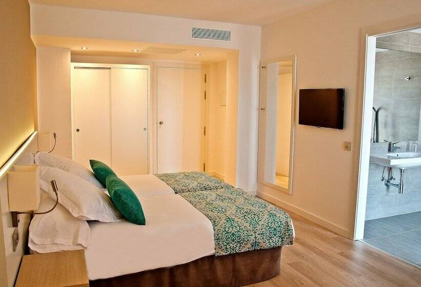 标准间带阳台, Bq Delfin Azul