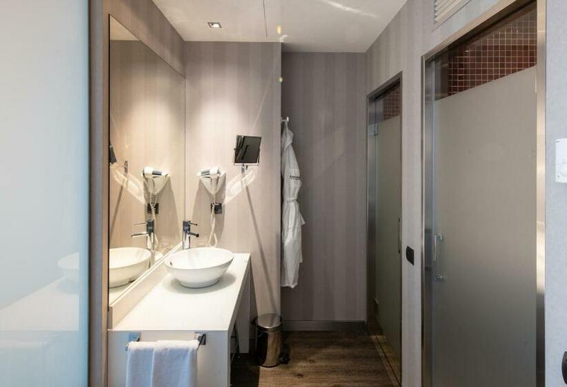 Номер Superior, Catalonia Barcelona Plaza