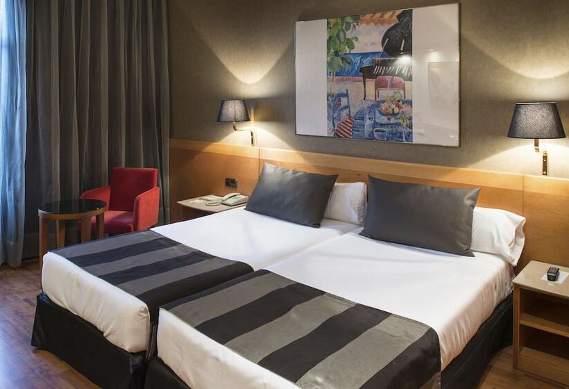 Номер Стандарт, Catalonia Barcelona Plaza