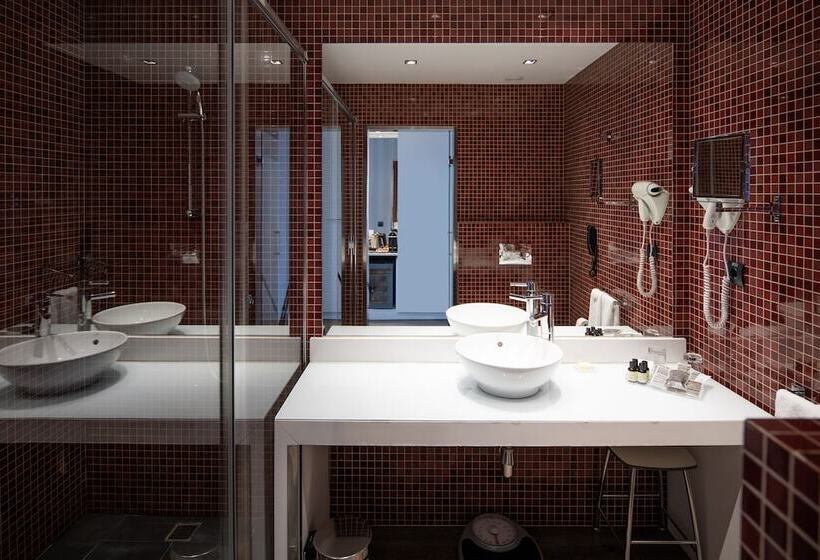 Номер Стандарт, Catalonia Barcelona Plaza