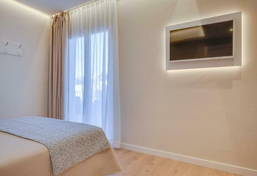 스탠다드 싱글 룸, Eden Soller