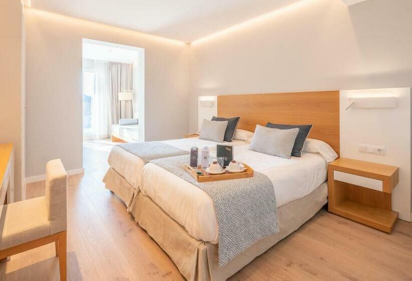 수피리어 트리플 룸, Eden Soller