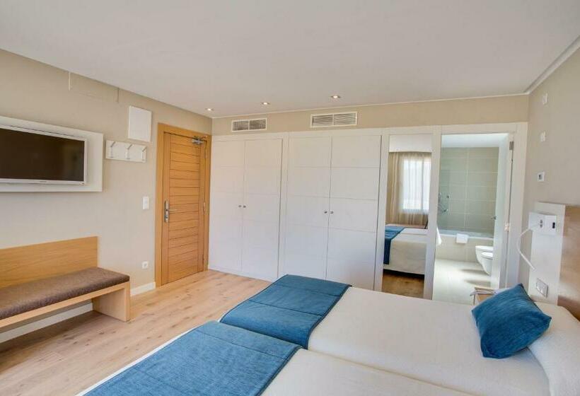 수피리어 트리플 룸, Eden Soller