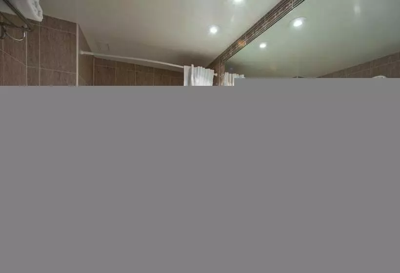 سوییت جونیور, Fergus Style Cala Blanca Suites