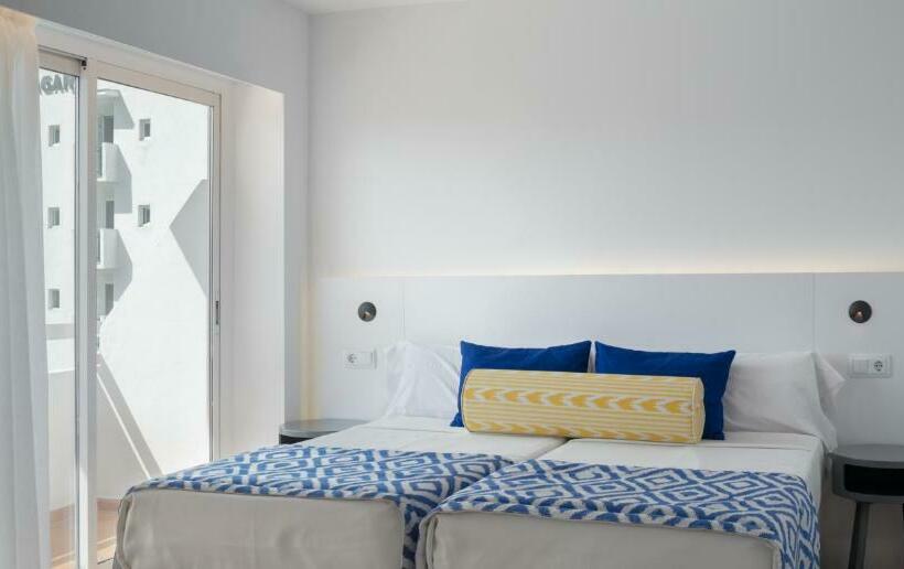 Номер Superior, Foners