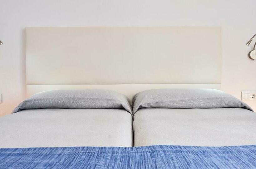 Номер Стандарт, Globales Cala'n Bosch