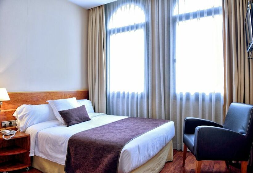 Номер Basic, ITC Barcelona By Soho Boutique