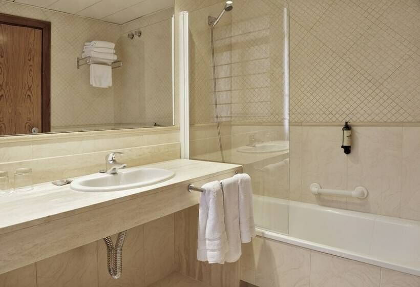 Номер Стандарт, ITC Barcelona By Soho Boutique