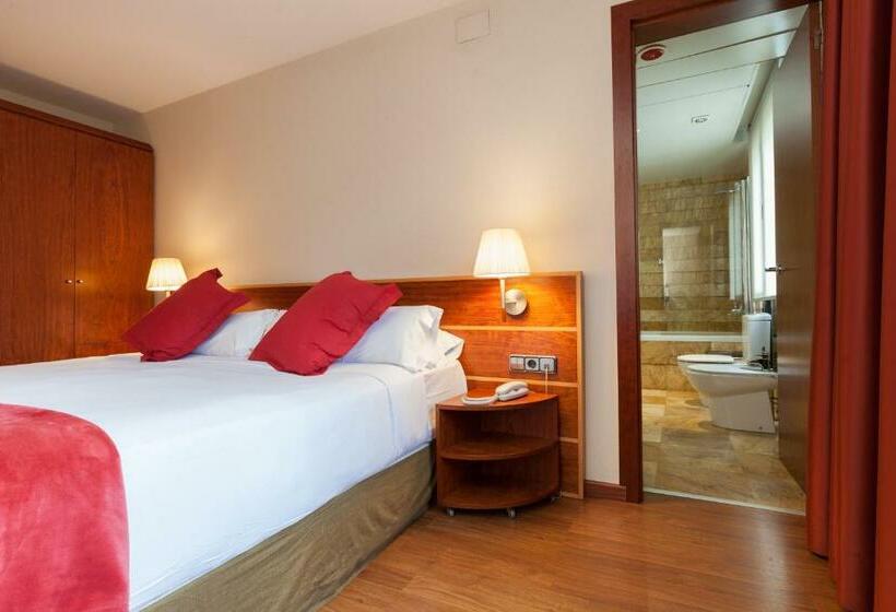 Номер Deluxe, ITC Barcelona By Soho Boutique