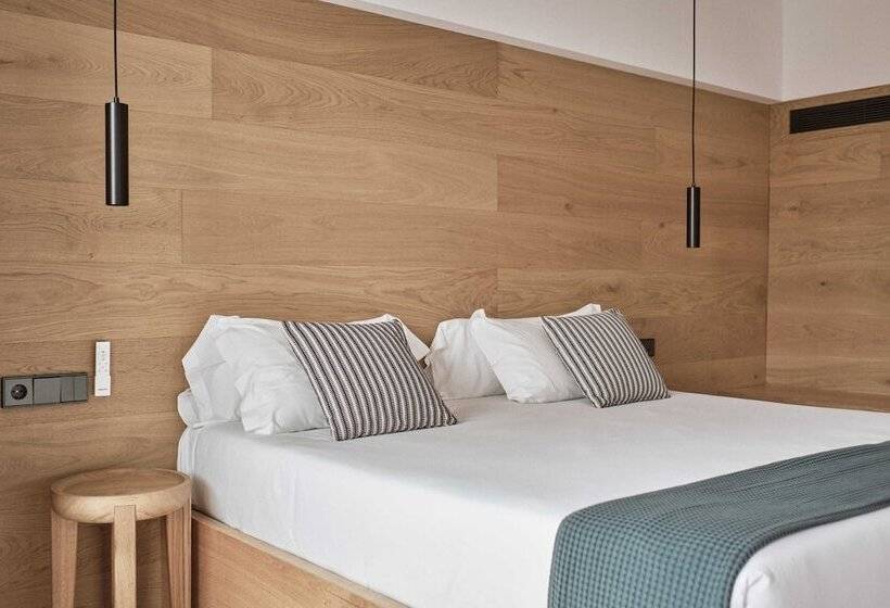 اتاق استاندارد با چشمانداز استخر, Las Gaviotas Suites Hotel & Spa