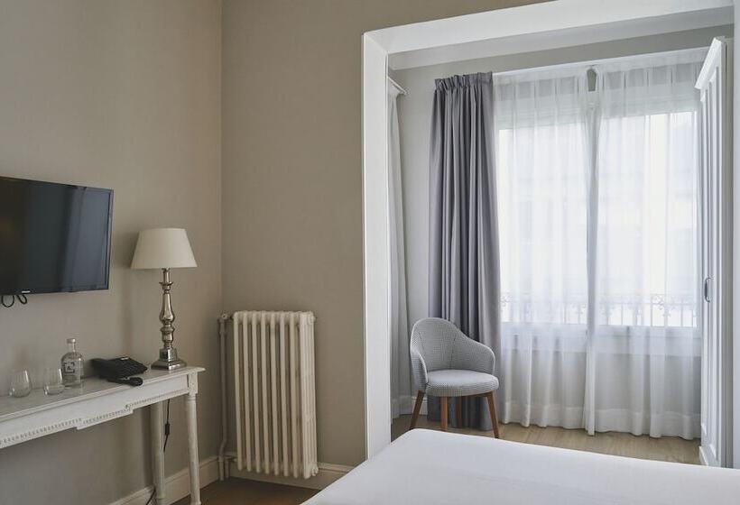 Номер Стандарт, Mesón Castilla Atiram Hotels