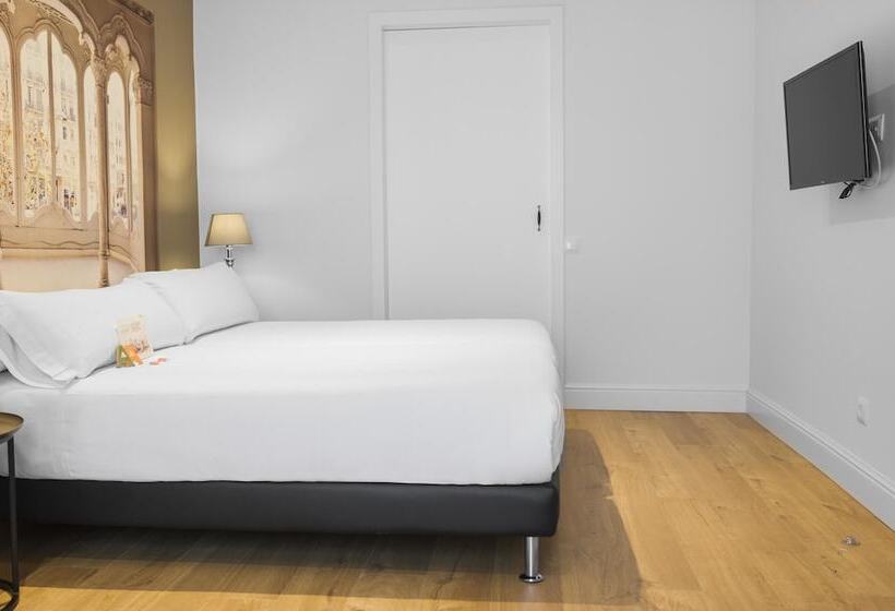 Номер Стандарт, Mesón Castilla Atiram Hotels