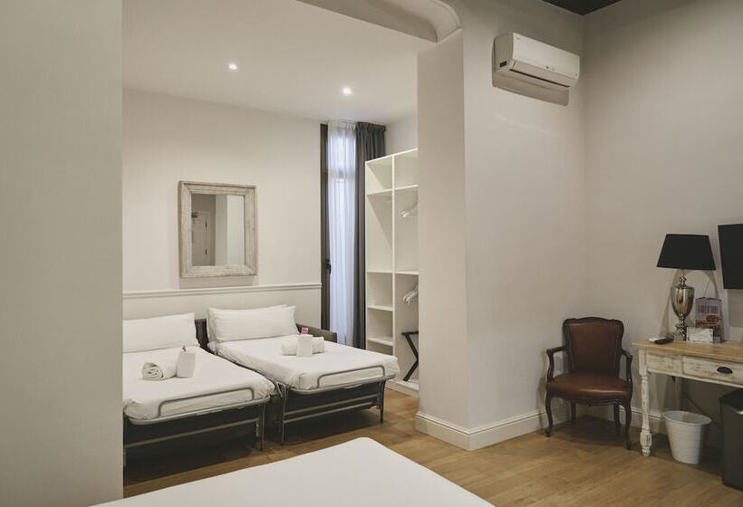 Четырехместный Номер Стандарт, Mesón Castilla Atiram Hotels
