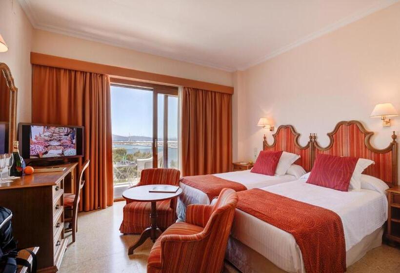 스탠다드 룸 바다 전망, Miramar Mallorca