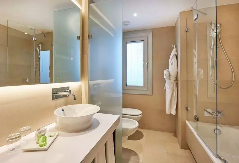 اتاق استاندارد, NH Sants Barcelona