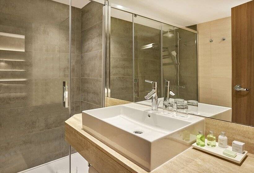 اتاق استاندارد یک نفره, NH Sants Barcelona