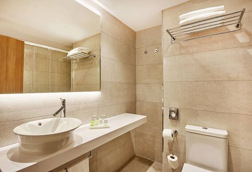 اتاق استاندارد یک نفره, NH Sants Barcelona