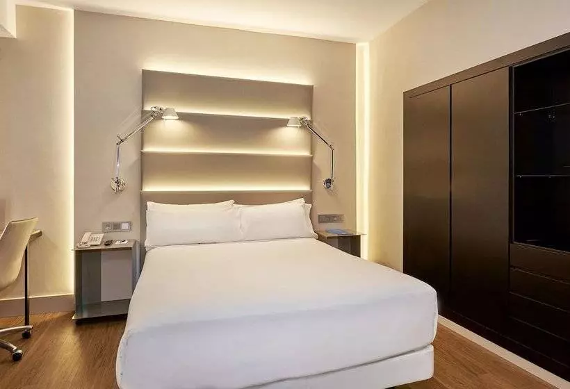 اتاق استاندارد, NH Sants Barcelona