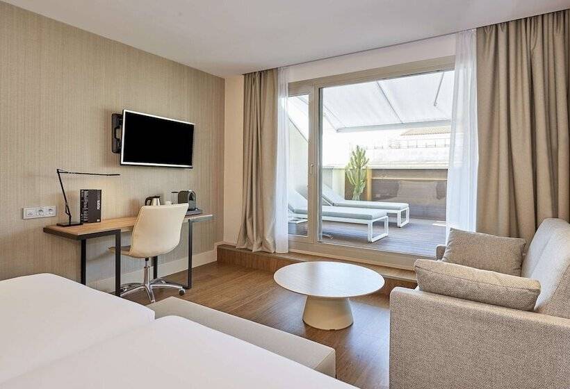 سوئیت جونیور با تراس, NH Sants Barcelona